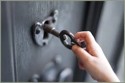 Locksmith Solution Services Columbia, SC 803-307-4703 - 68-44-7
