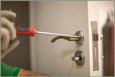 Locksmith Solution Services Columbia, SC 803-307-4703 - 68-44-8